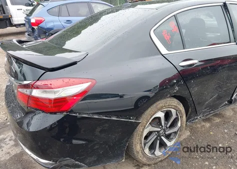 2017 Honda Accord Exl z USA, uszkodzony, nr VIN 1HGCR2F84HA162751